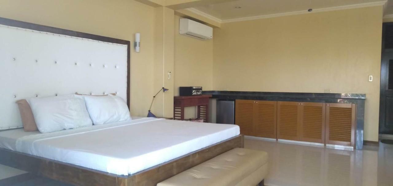 Happy Ripples Beach Resort Mabilao Екстериор снимка