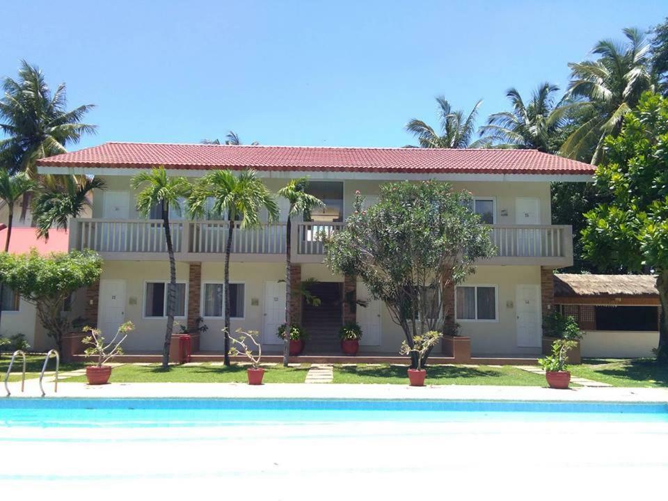 Happy Ripples Beach Resort Mabilao Екстериор снимка
