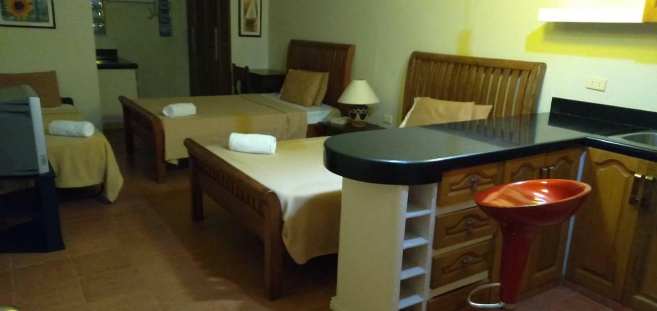 Happy Ripples Beach Resort Mabilao Екстериор снимка